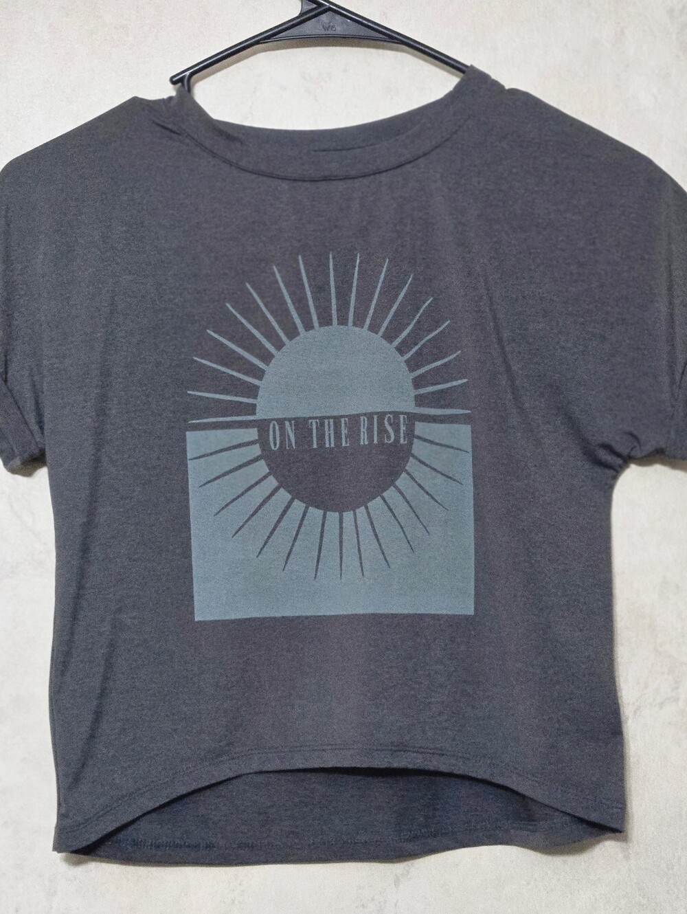 Runway Graphic Studio Oversized Cropped Tee Girls Size M